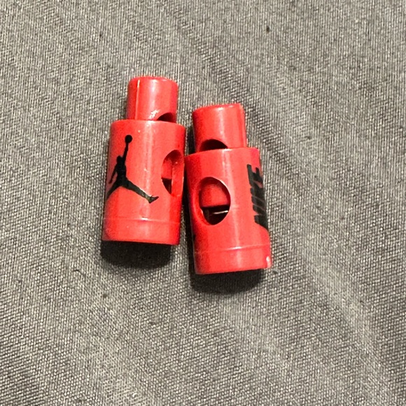 Air Jordan 6 Retro Carmine (2021 release) - Picture 8 of 10